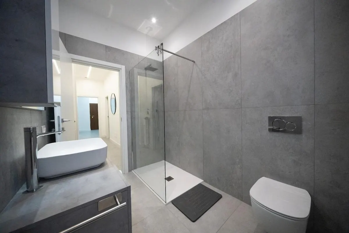 Parking - Design - Caesar House Daire Bergamo