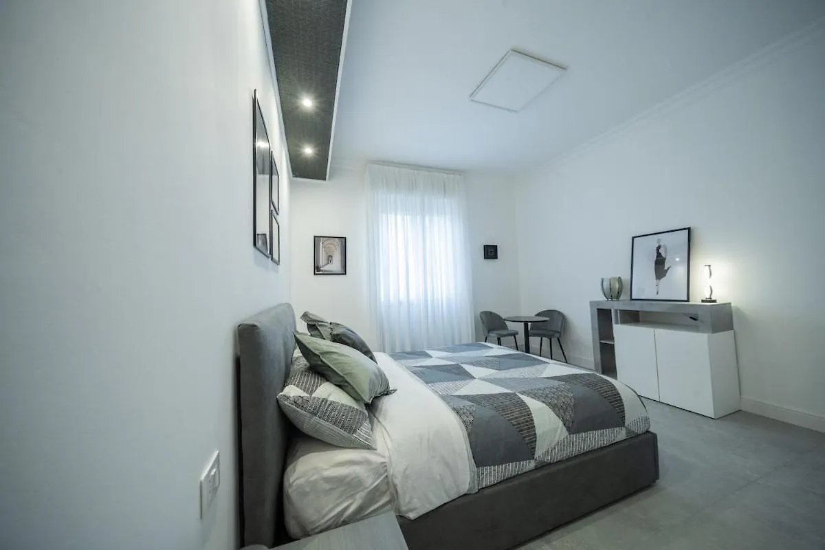 Parking - Design - Caesar House Apartment Bergamo