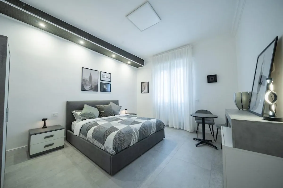 Parking - Design - Caesar House Apartment Bergamo Italy