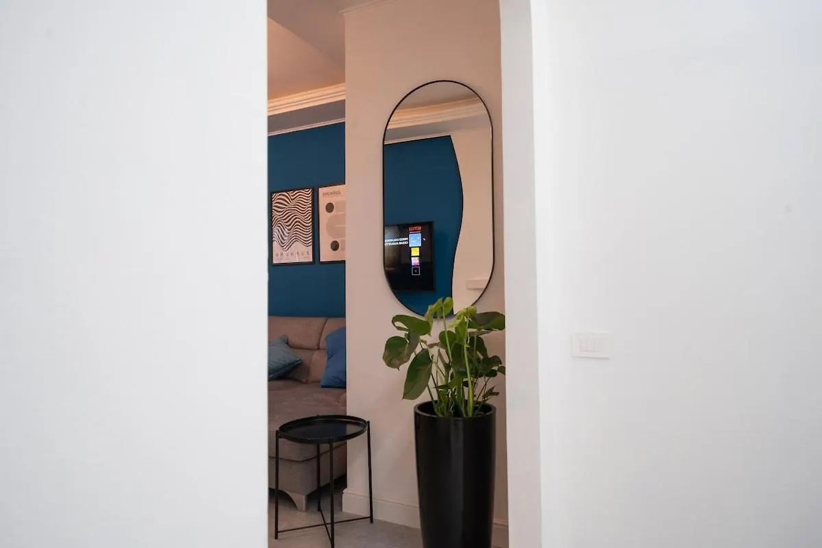 Parking - Design - Caesar House Apartment Bergamo Italy