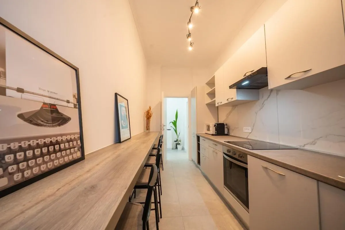 Parking - Design - Caesar House Apartment Bergamo